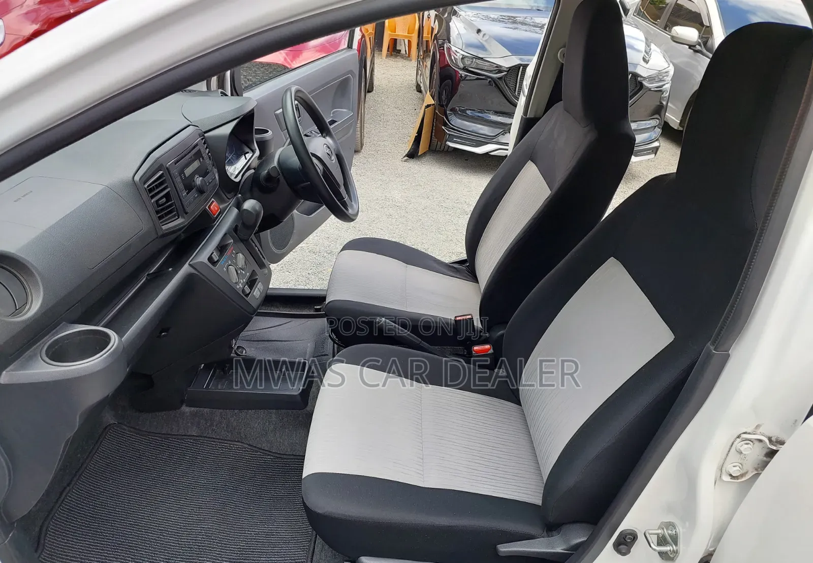 Daihatsu Mira 2019 White