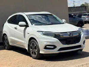 Honda Vezel 2019 White