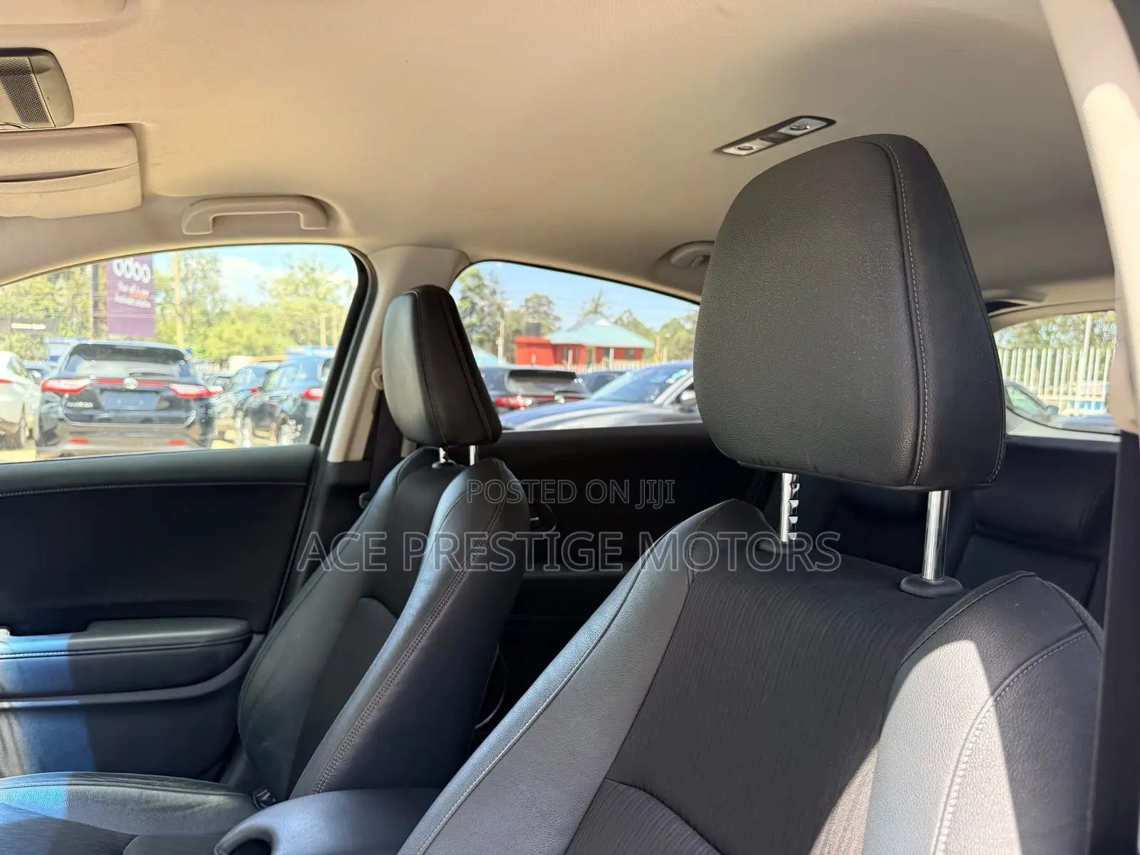 Honda Vezel 2019 White