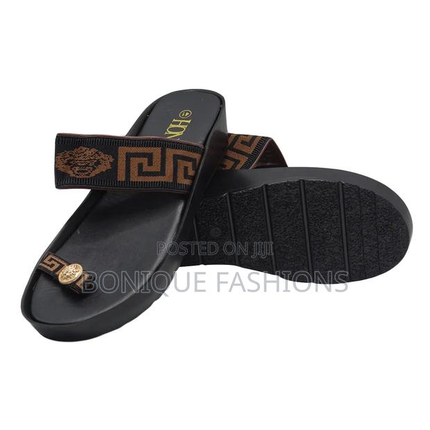 Tip Toe Open Shoe - main view