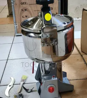 Stainless Steel Electric Food Grinder/Heavy-Duty Processing Machine