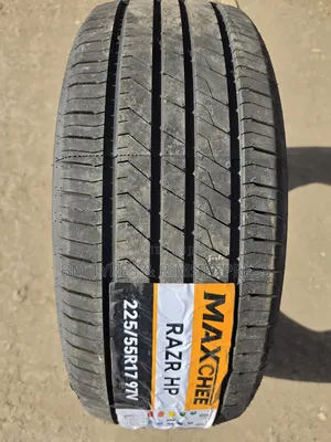 225 /55 R17 Maxchee Tires