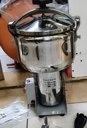 Stainless Steel Electric Food Grinder/Heavy-Duty Processing Machine