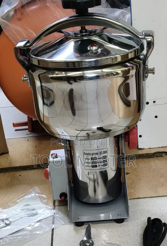 Stainless Steel Electric Food Grinder/Heavy-Duty Processing Machine