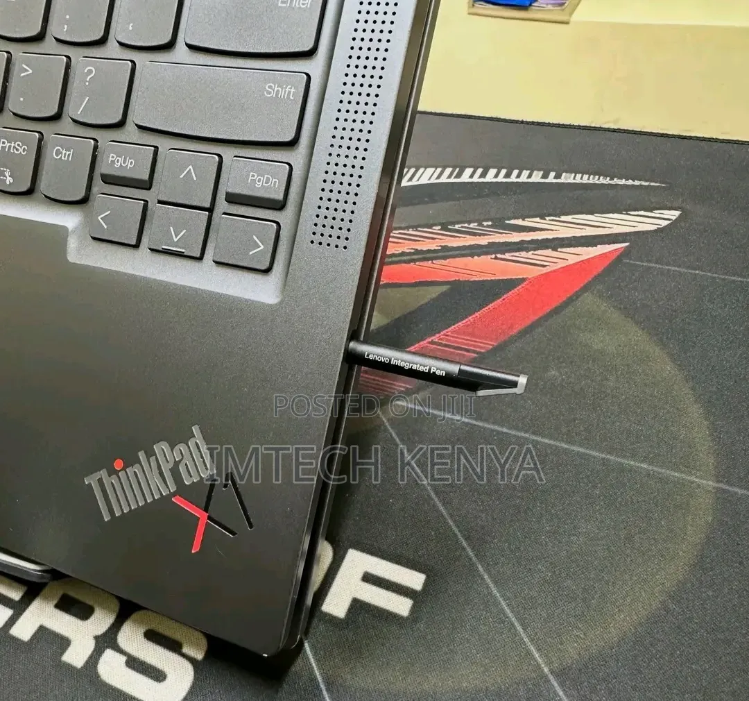 Laptop Lenovo ThinkPad X1 Yoga 32GB Intel Core i7 SSD 512GB