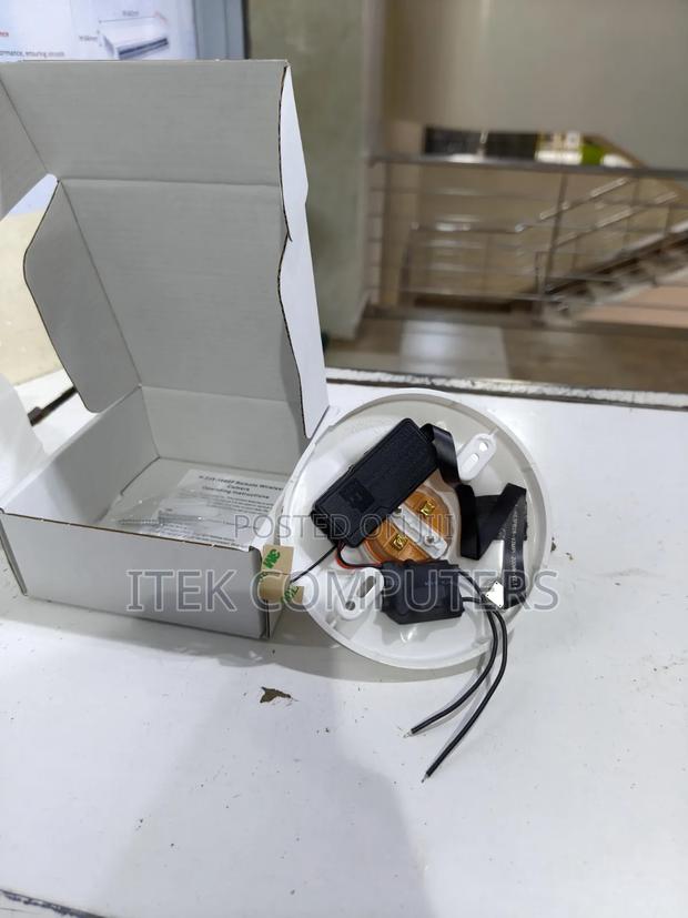 Wireless Bulb Holder Security Camera for Home and Business Use - main view