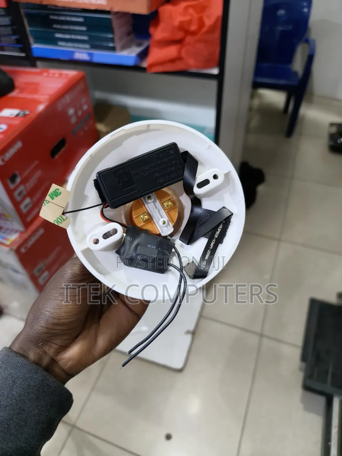 Smart Light Bulb CCTV With Two Way Audio and Mobile Viewing