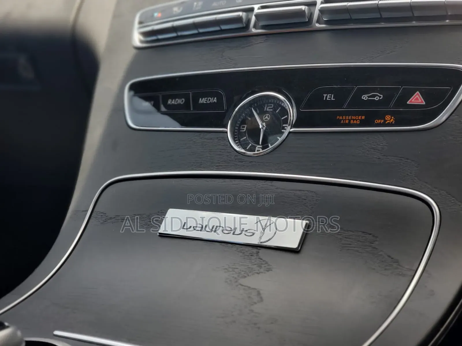 Mercedes-Benz C200 2020 Gray