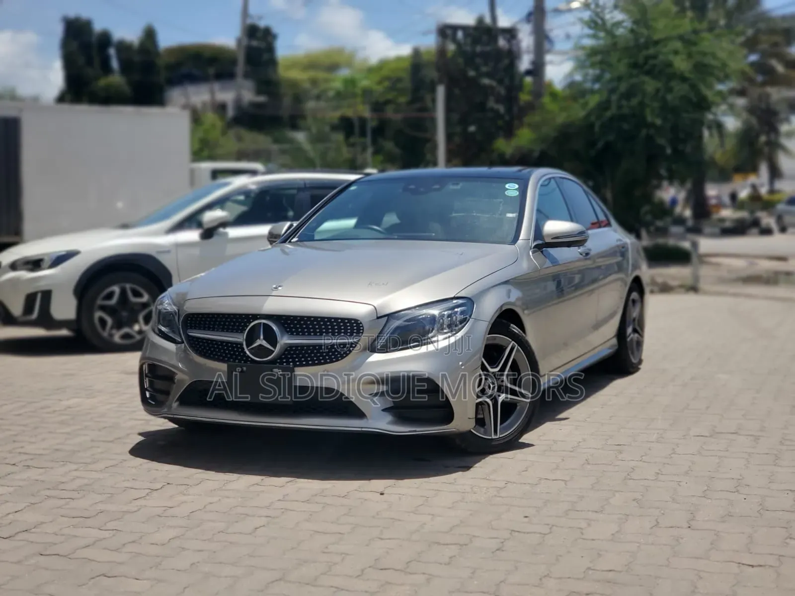 Mercedes-Benz C200 2020 Gray
