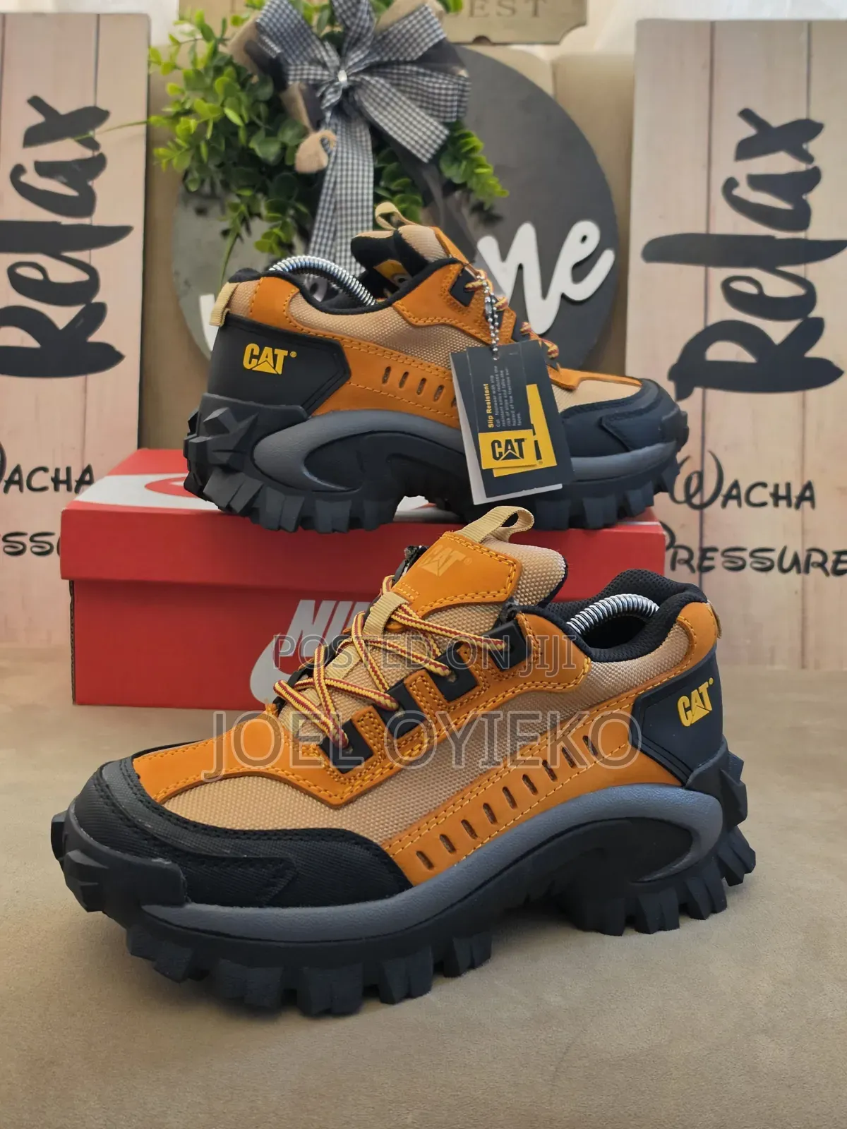 Quality CAT Boots With Laces