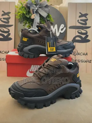 Quality CAT Boots With Laces