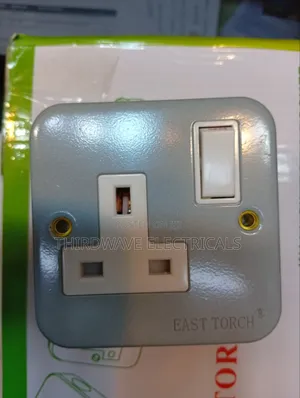 Metal Socket Single