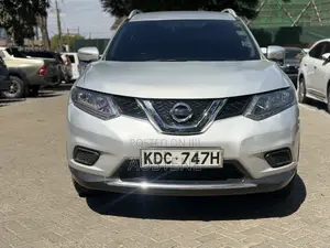 Nissan X-Trail 2015 Silver
