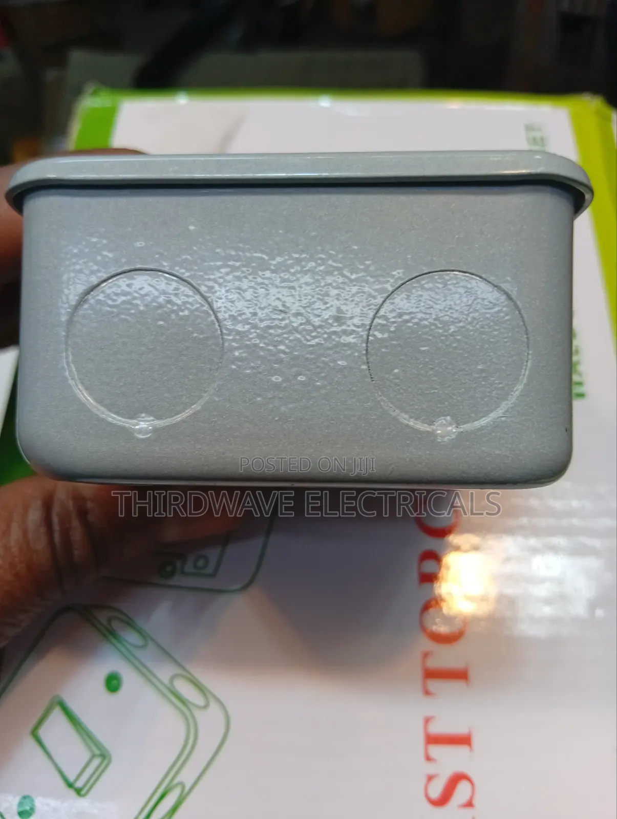 Metal Socket Single