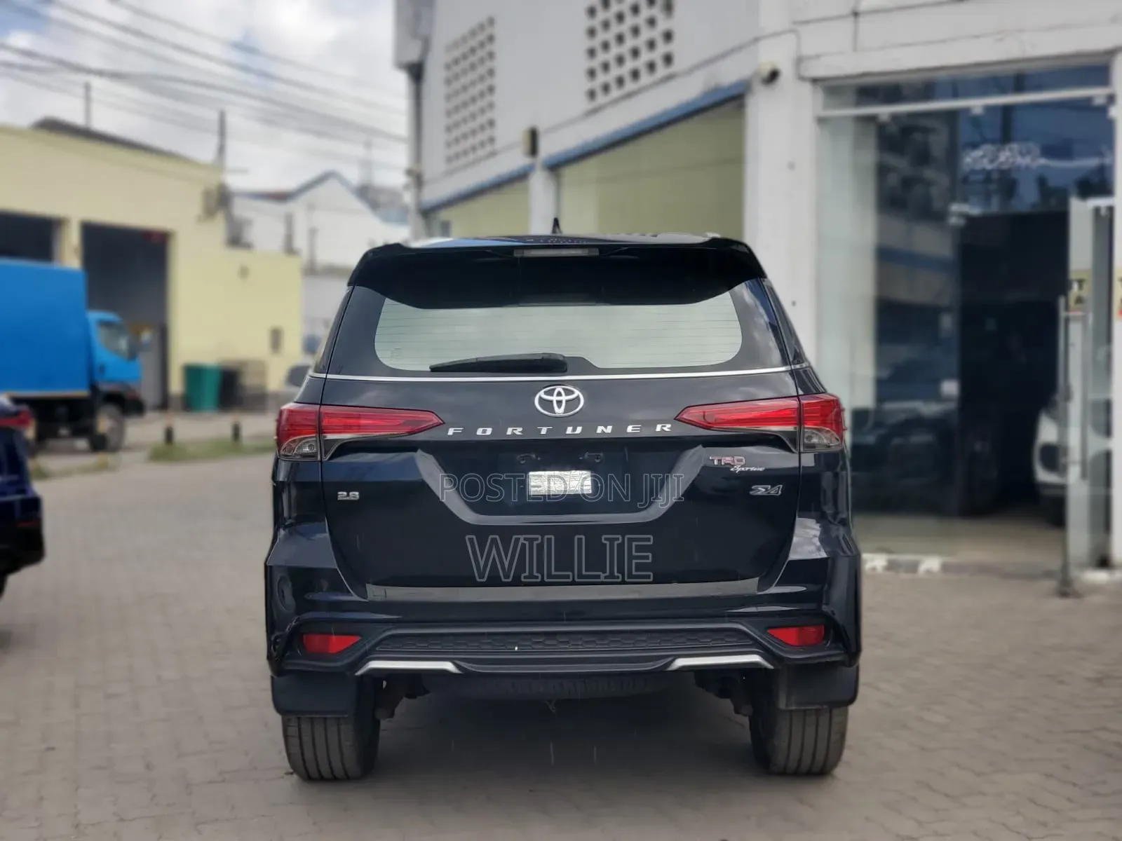 Toyota Fortuner 2019 Black