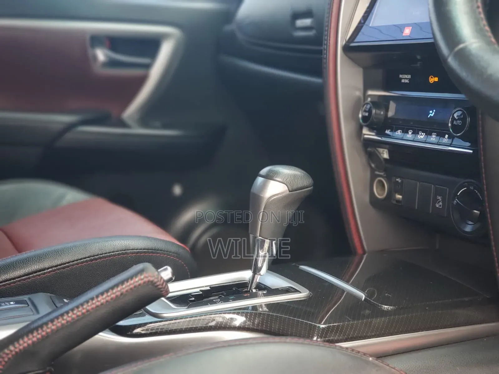 Toyota Fortuner 2019 Black