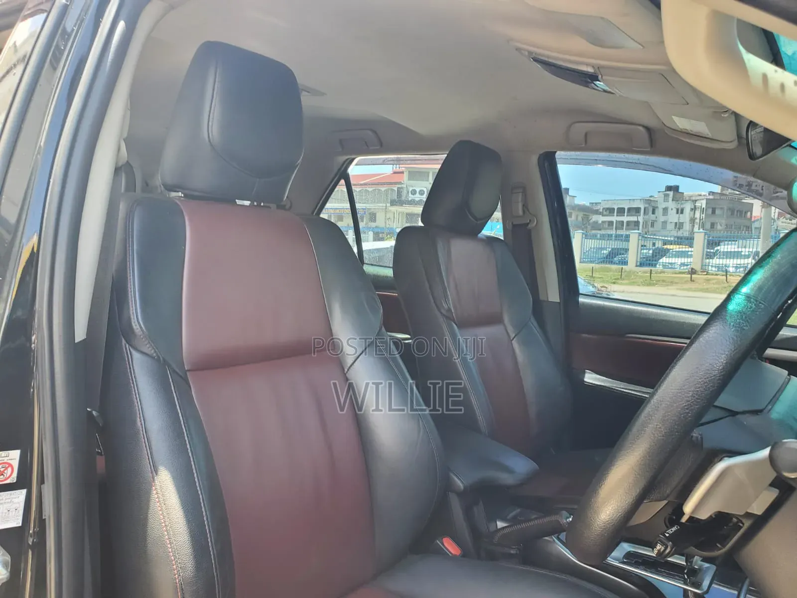 Toyota Fortuner 2019 Black