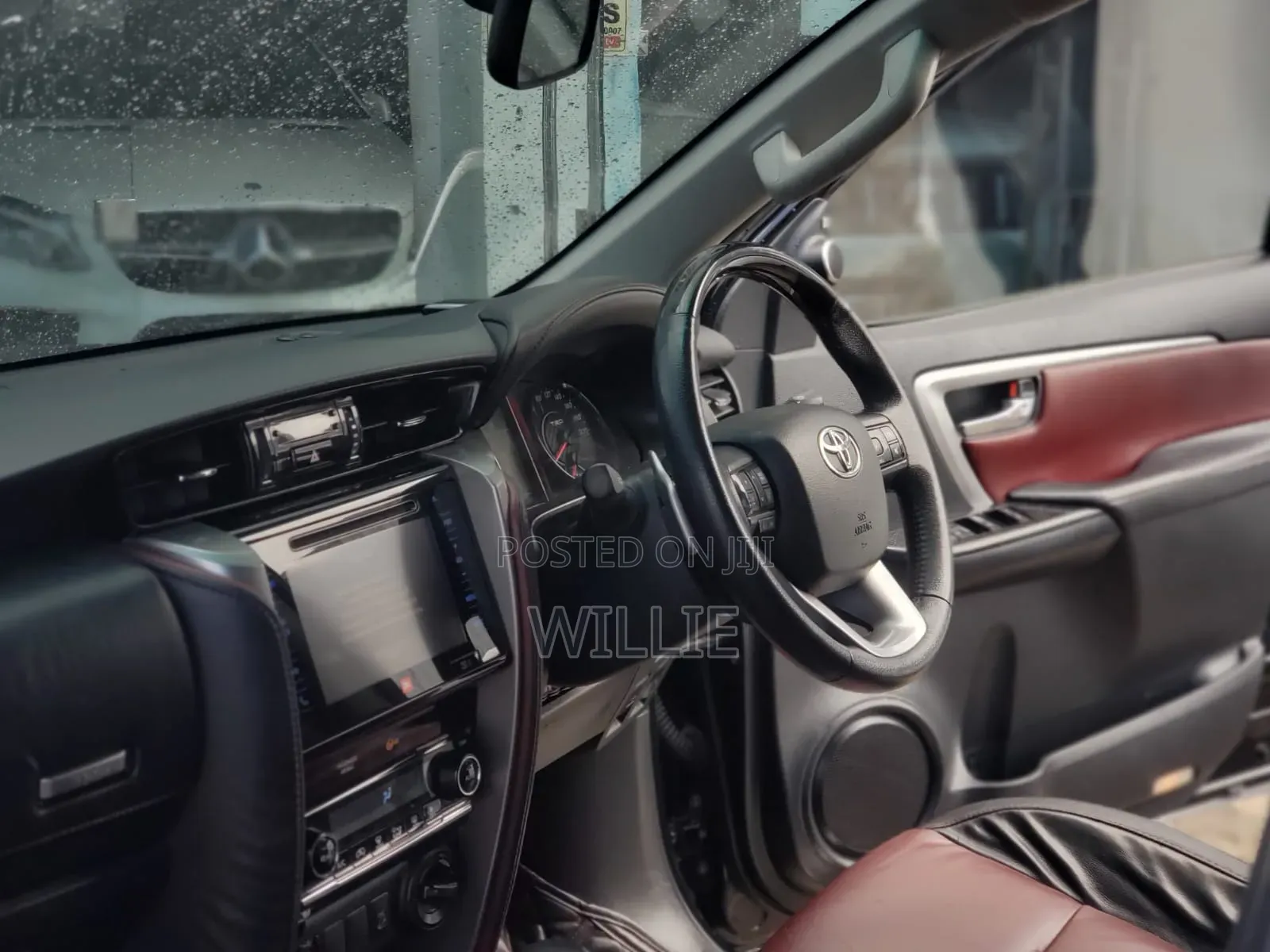 Toyota Fortuner 2019 Black