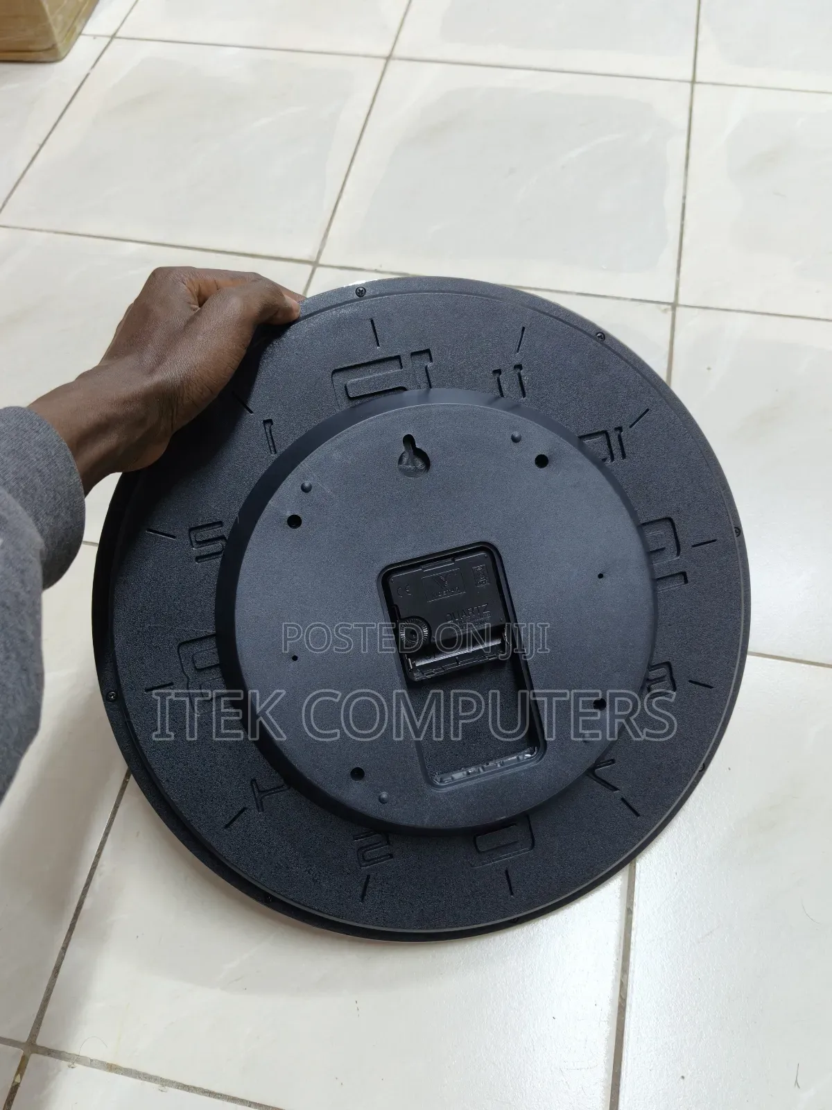 Wall Clock CCTV With Wireless Connection and Remote Phone Viewing