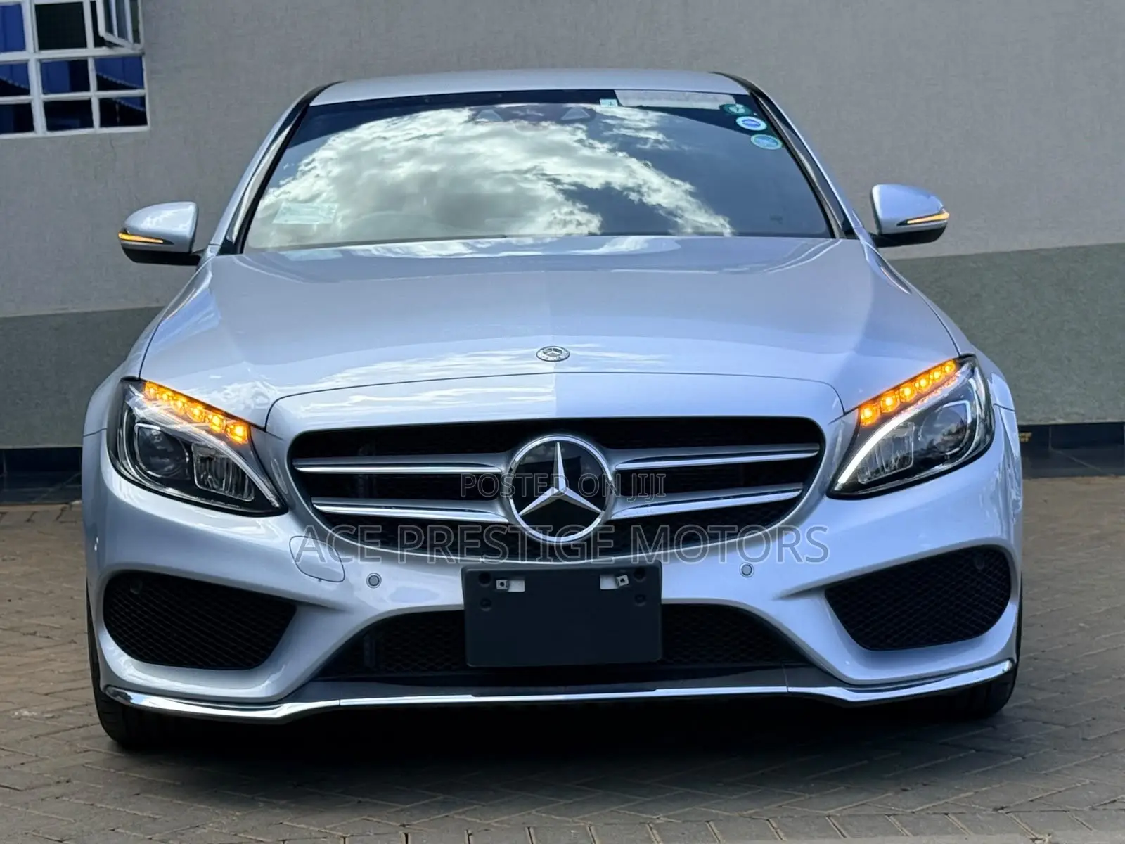 Mercedes-Benz C180 2018 Silver