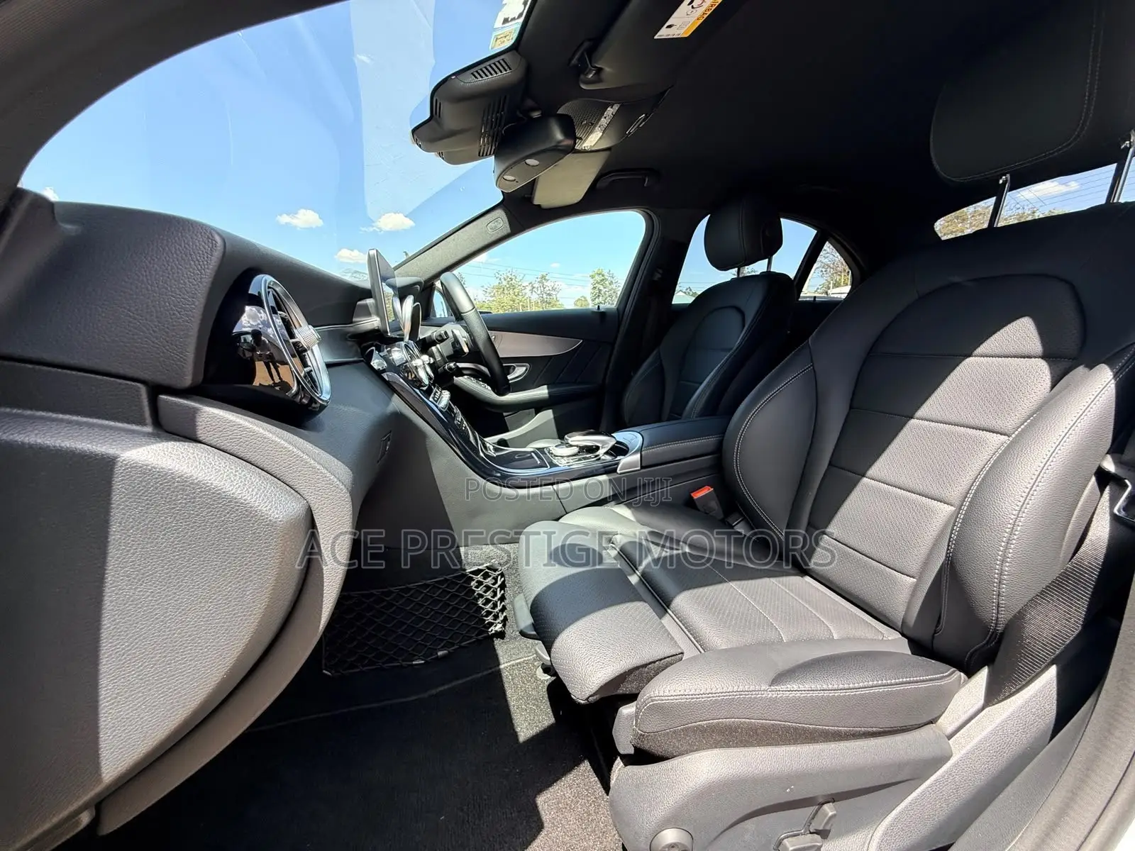 Mercedes-Benz C180 2018 Silver
