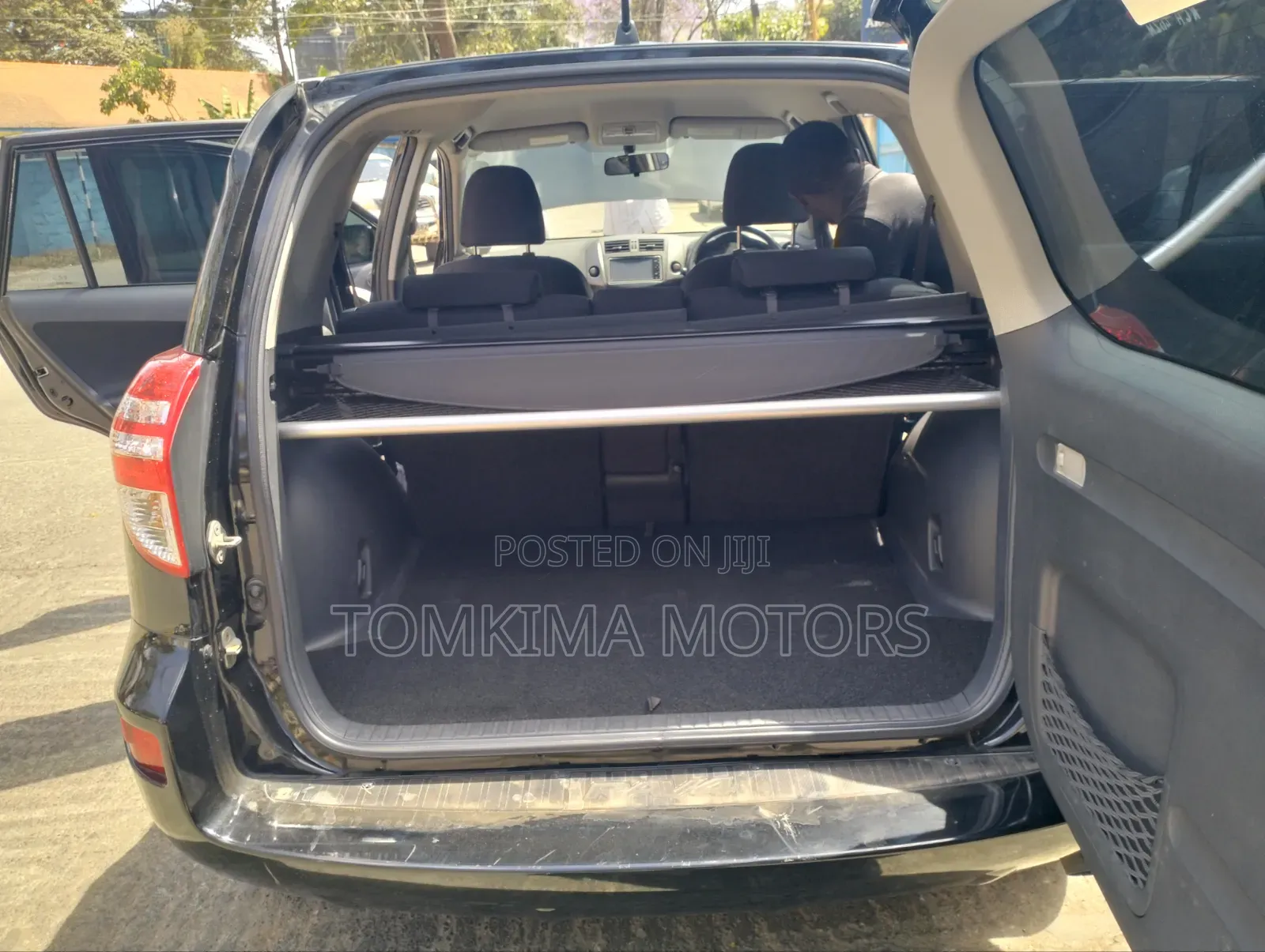 Toyota RAV4 2010 Black