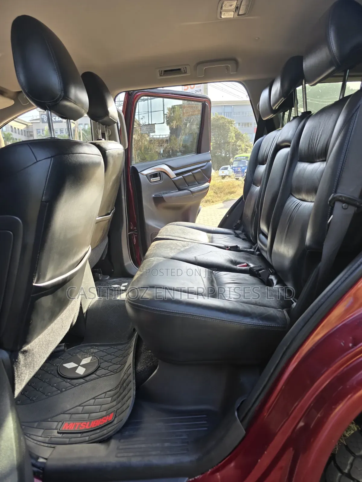 Mitsubishi Pajero Sport 2017 Red