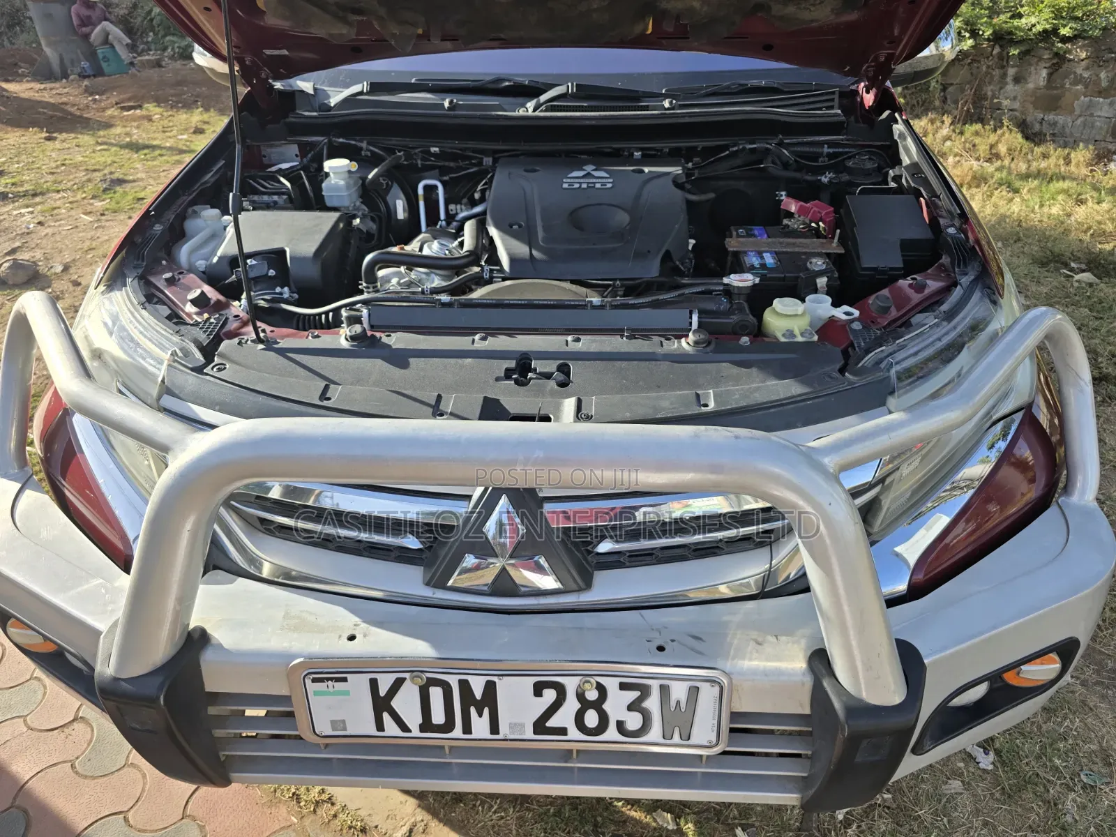 Mitsubishi Pajero Sport 2017 Red