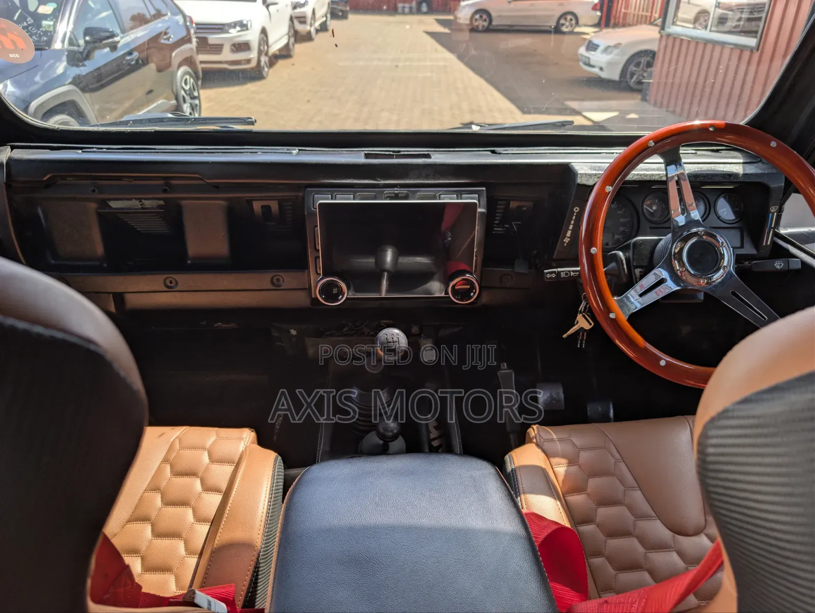 Land Rover Defender 2004 Black