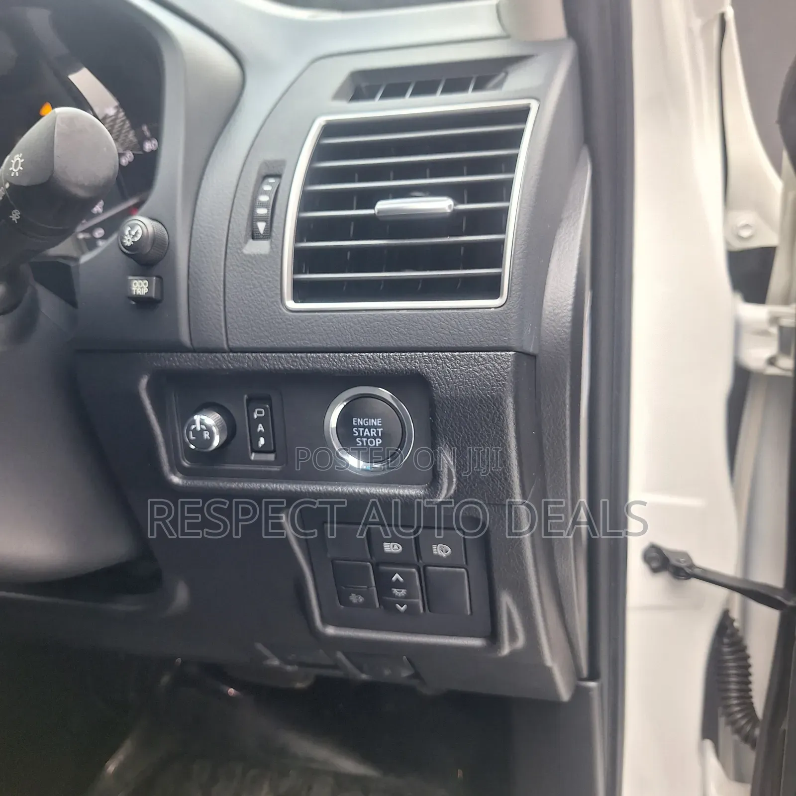 Toyota Land Cruiser Prado 2.8 2021 White