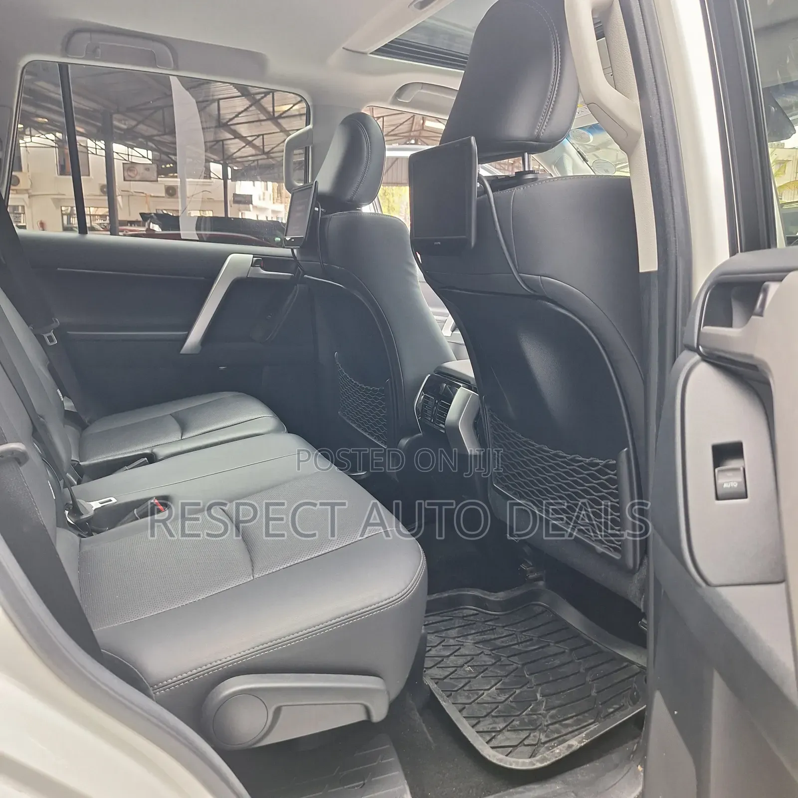 Toyota Land Cruiser Prado 2.8 2021 White