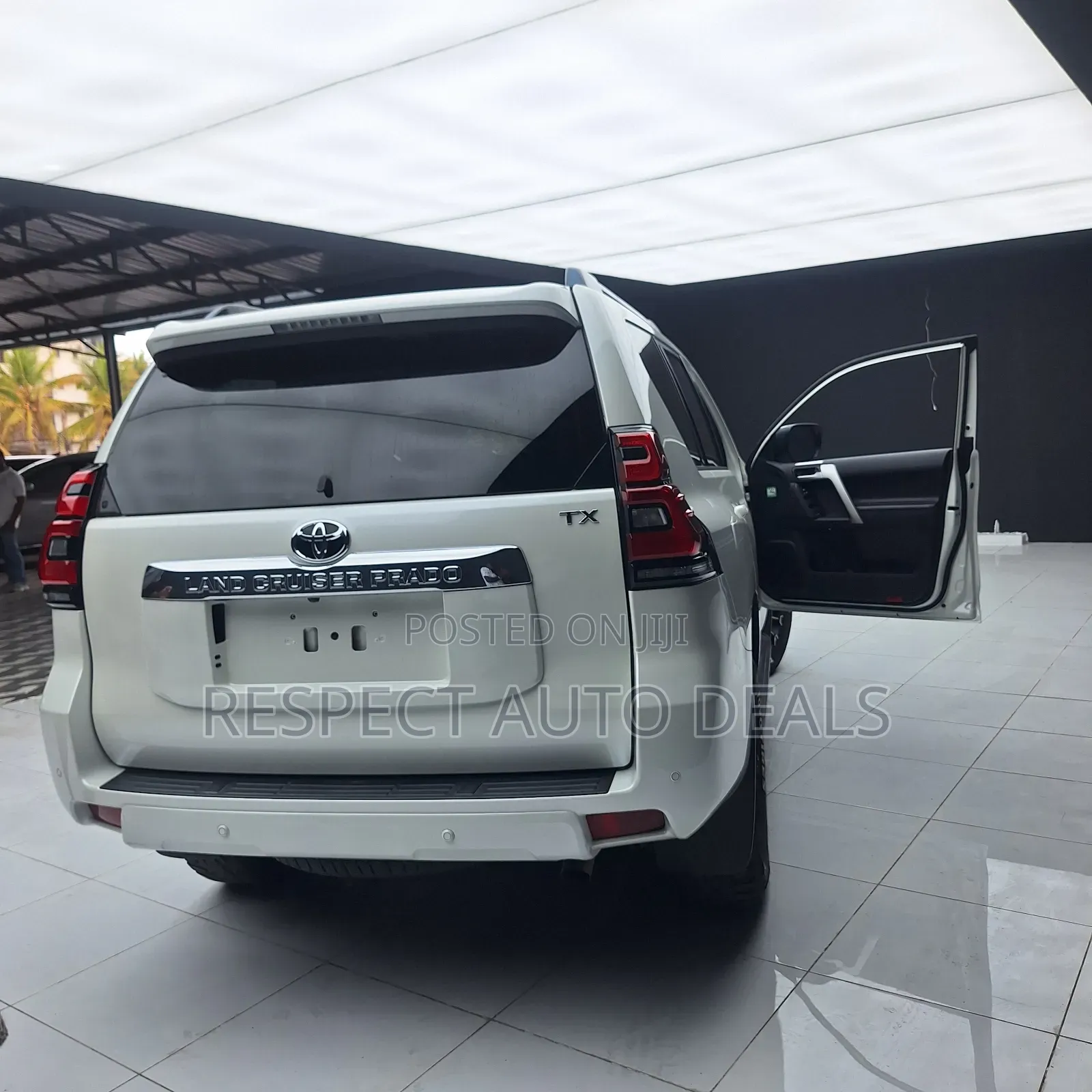 Toyota Land Cruiser Prado 2.8 2021 White