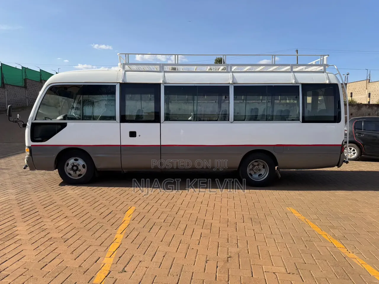 Toyota Coaster 2005