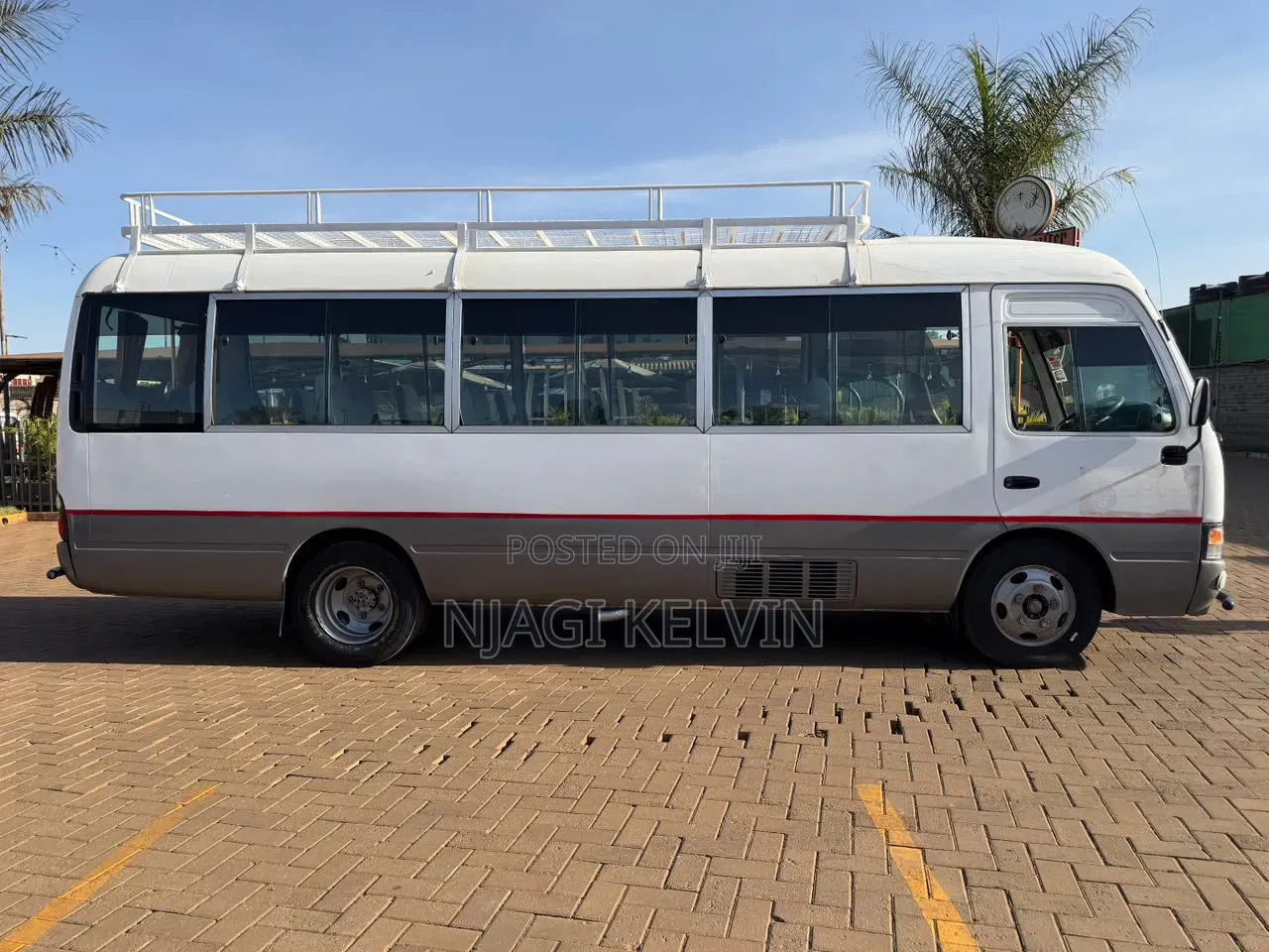 Toyota Coaster 2005