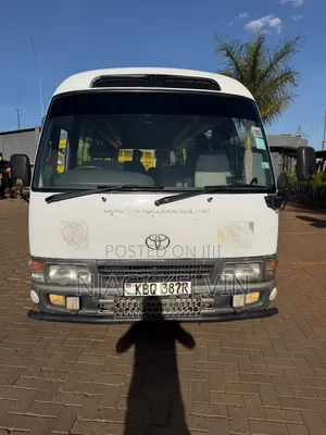 Toyota Coaster 2005