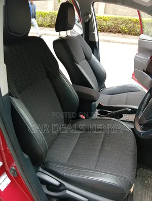 Toyota Auris 2018 Red