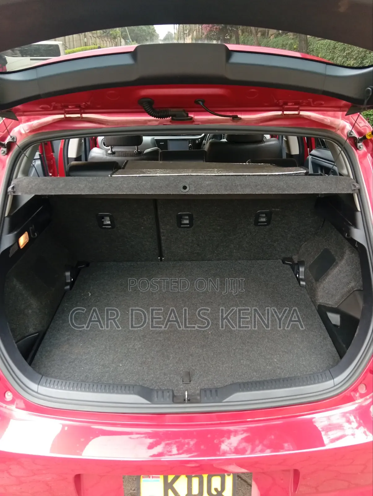 Toyota Auris 2018 Red