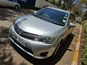 Toyota Corolla Fielder 1.5 Hybrid FWD 2013 Gray