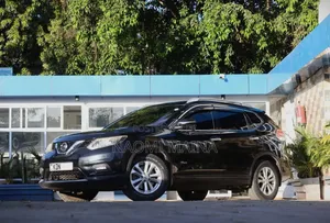 Nissan X-Trail 2.0 Hybrid AWD 2017 Black