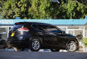 Nissan X-Trail 2.0 Hybrid AWD 2017 Black