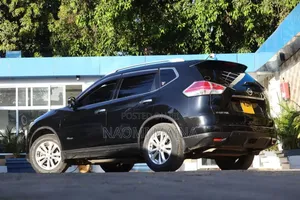 Nissan X-Trail 2.0 Hybrid AWD 2017 Black