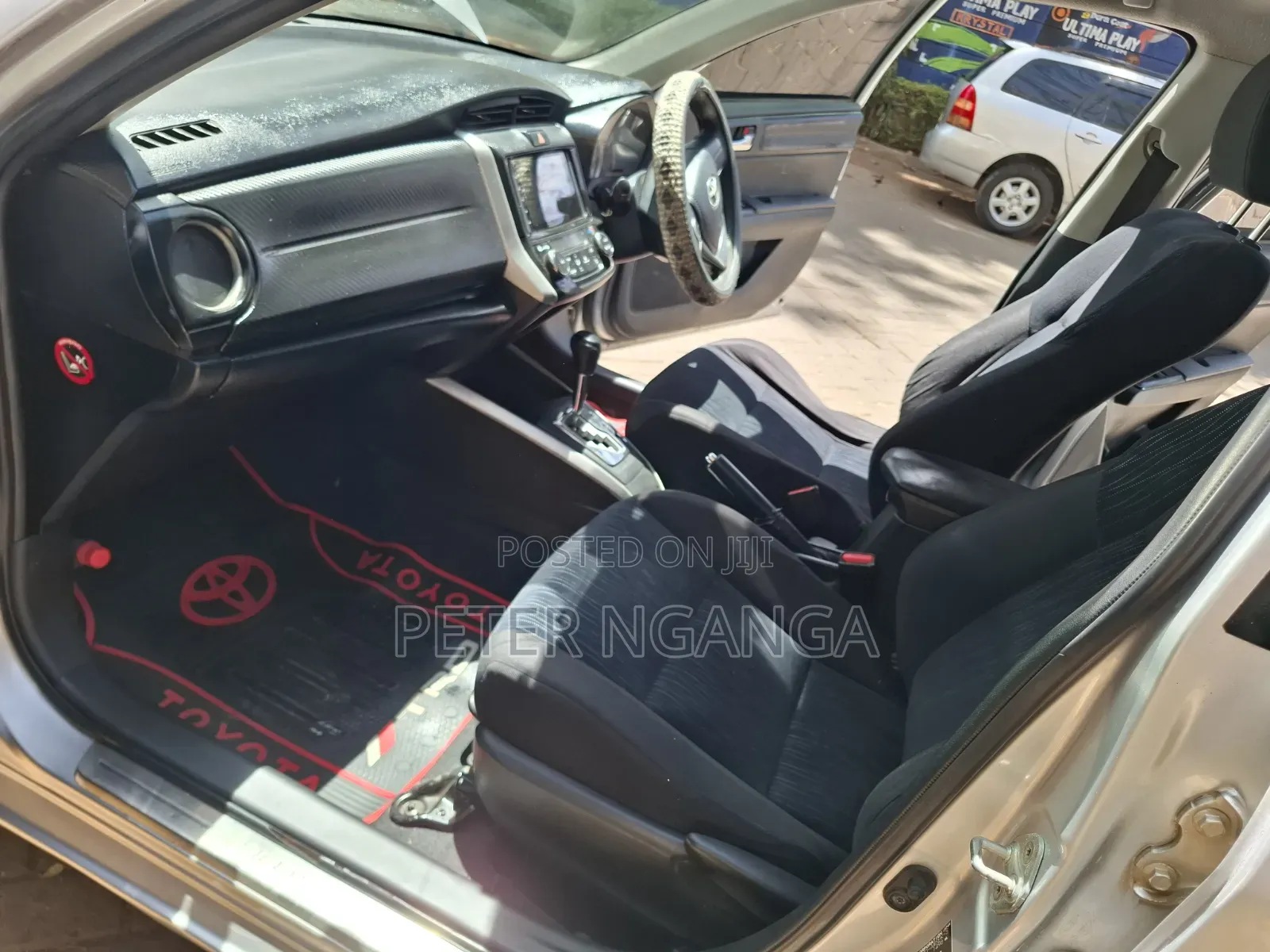 Toyota Corolla Fielder 1.5 Hybrid FWD 2013 Gray