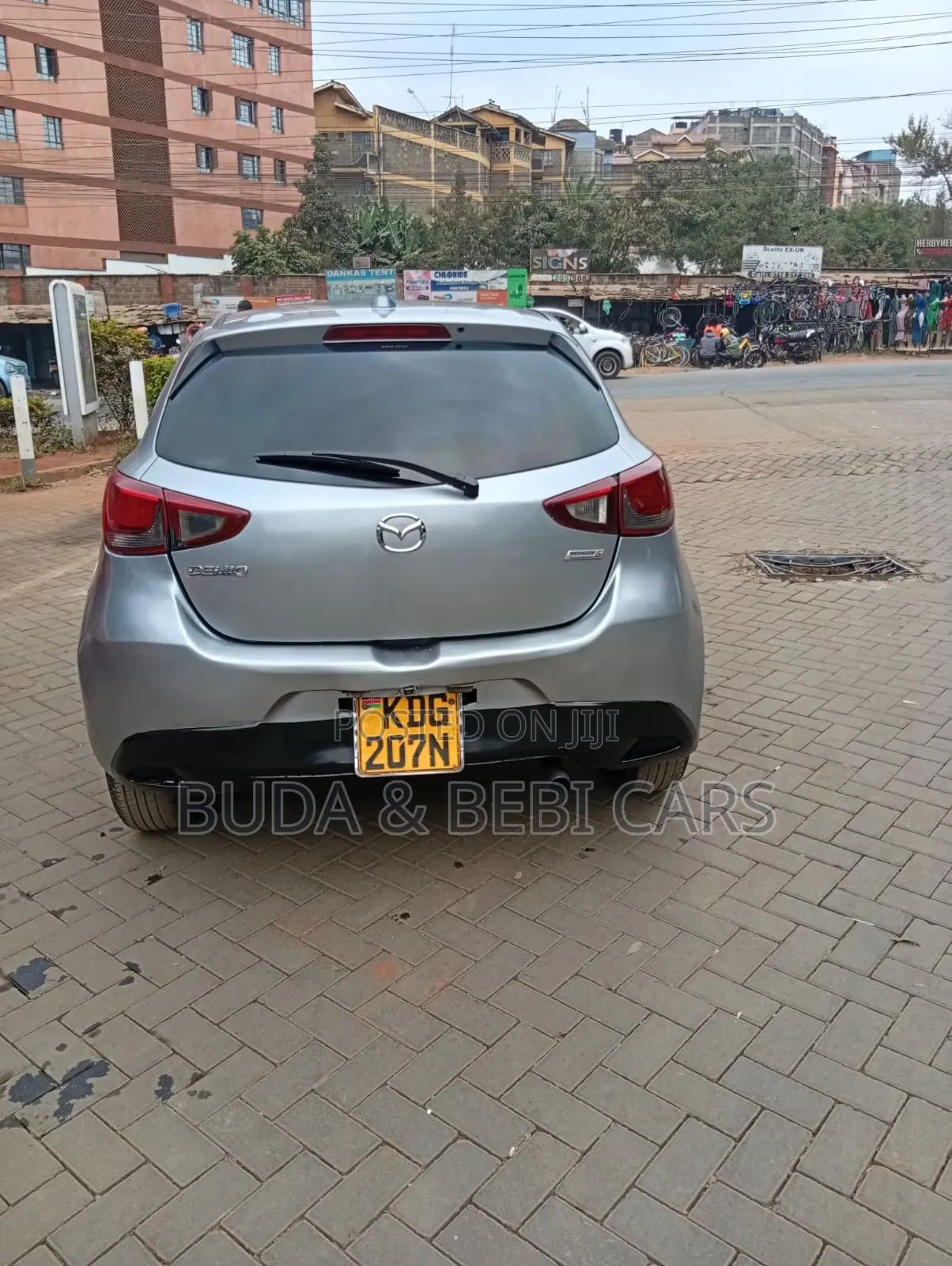Mazda Demio 2015 Silver