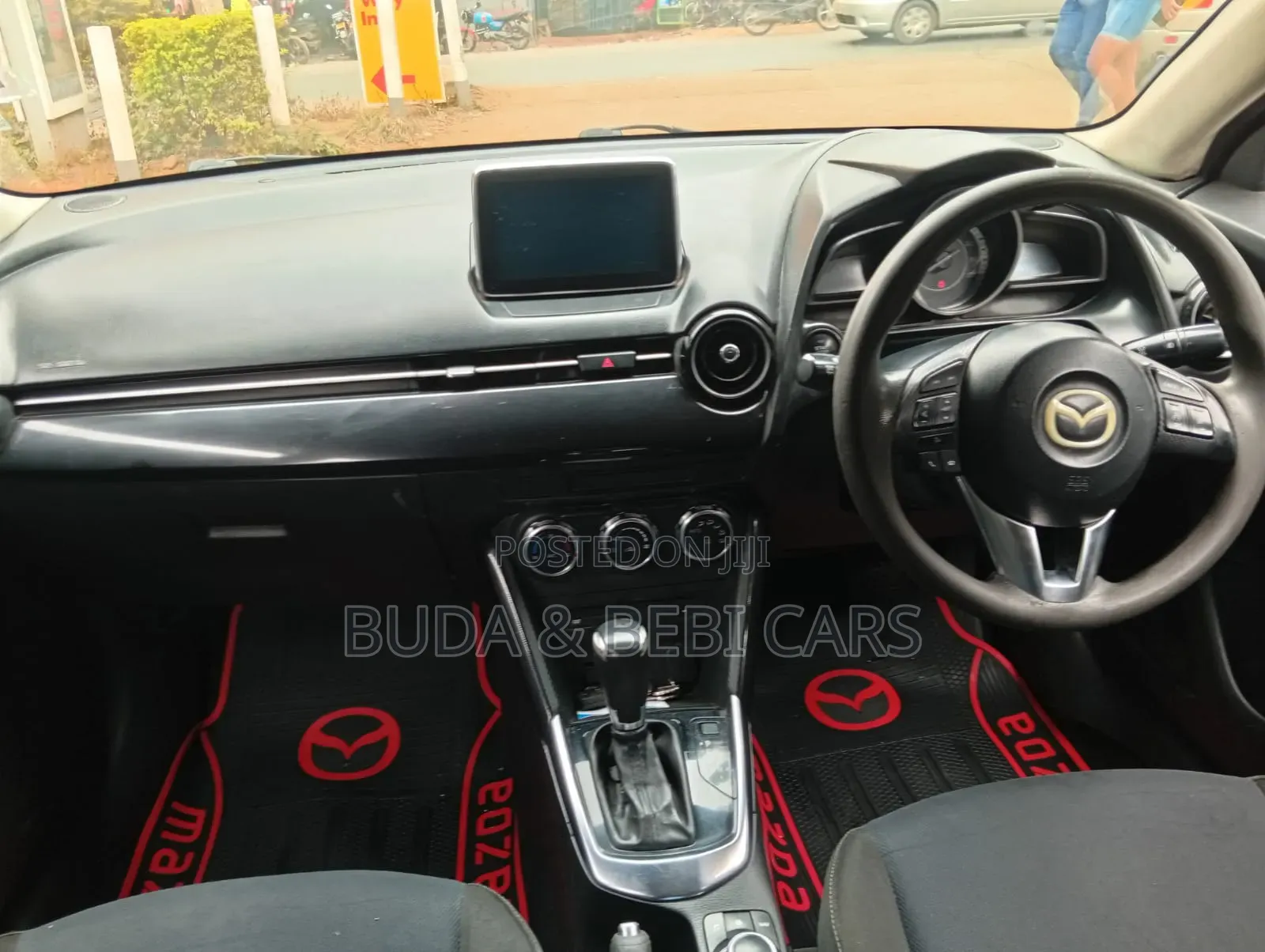 Mazda Demio 2015 Silver
