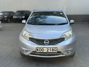 Nissan Note 2014 Silver