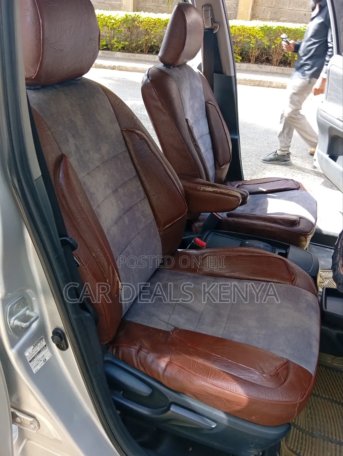 Toyota Wish 2012 Silver