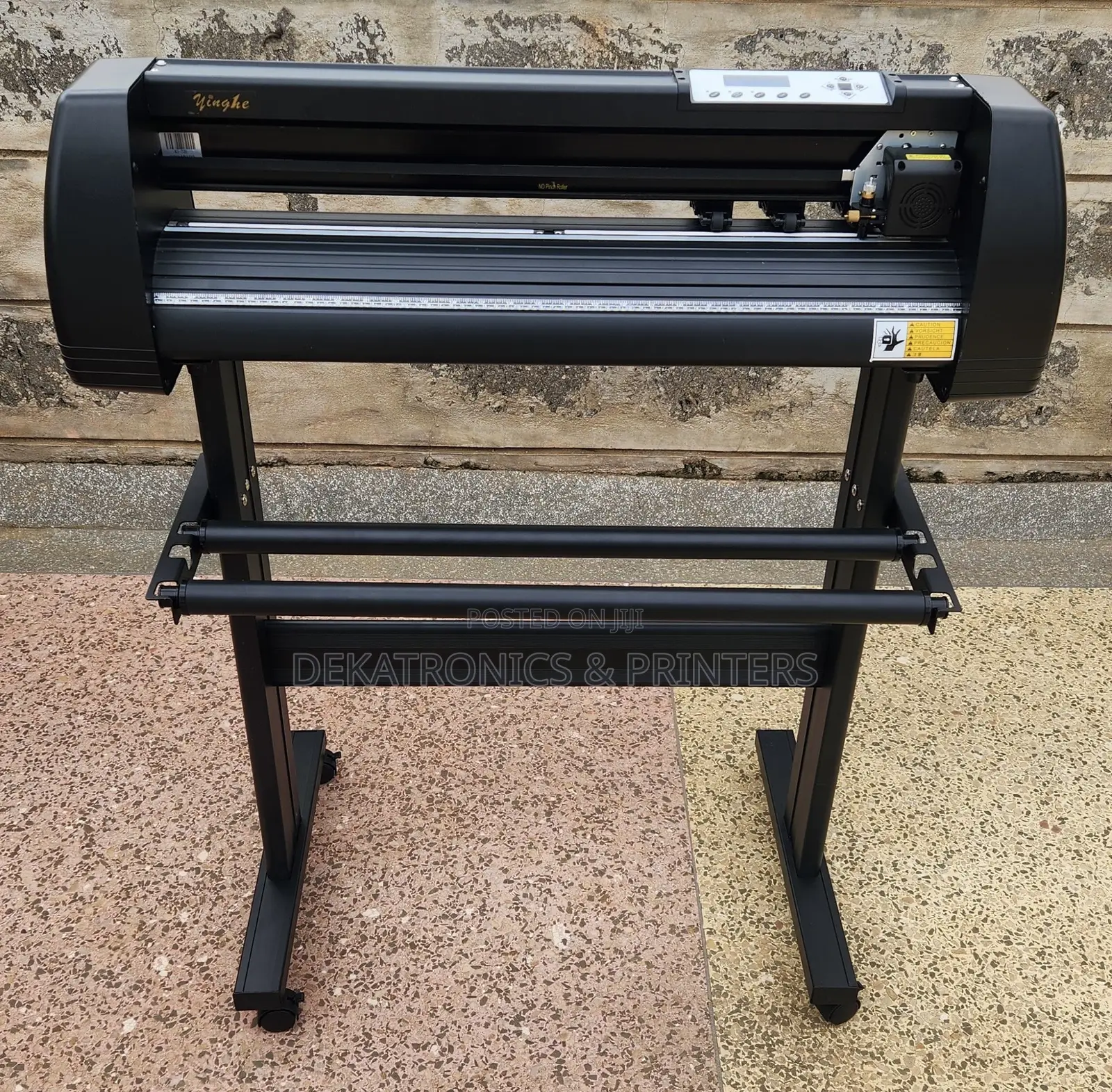 Yinghe Slightly Used 2ft Cutting Plotter Machine