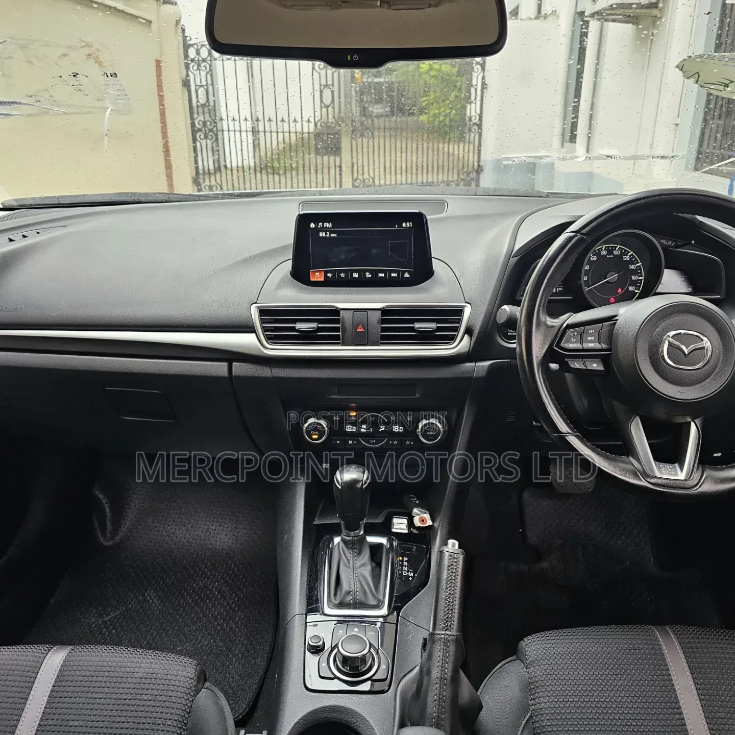 Mazda Axela 2019 Silver