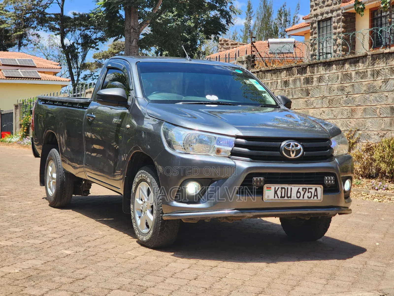 Toyota Hilux 2018 Gray