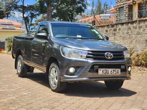 Toyota Hilux 2018 Gray